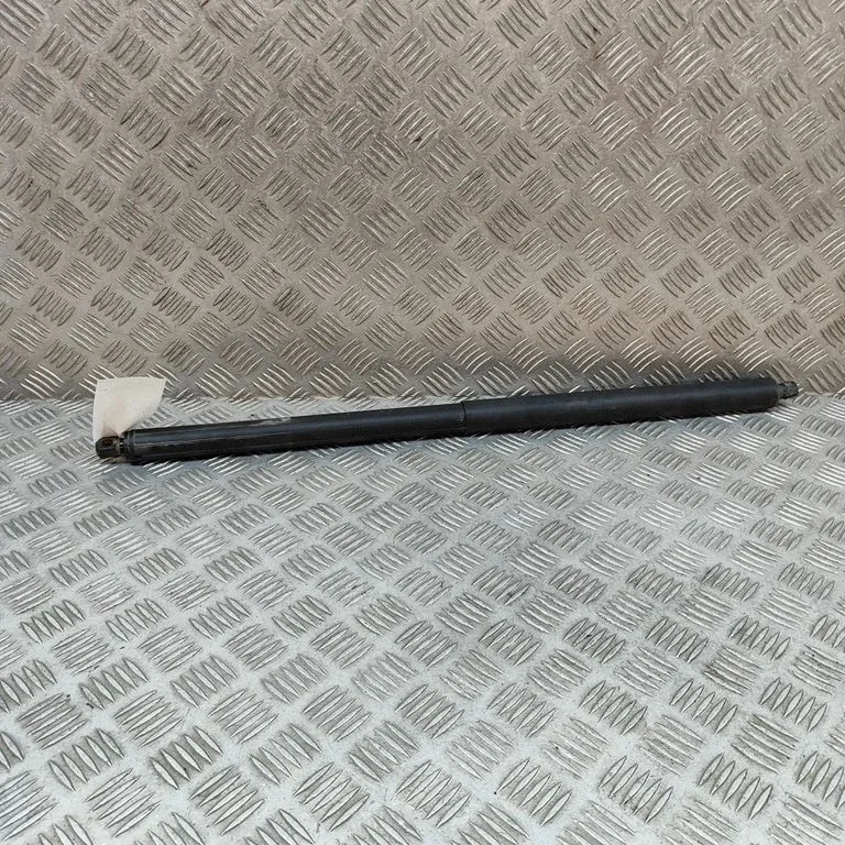 Siłownik (sprężyna gazowa) klapy bagażnika 106566900A