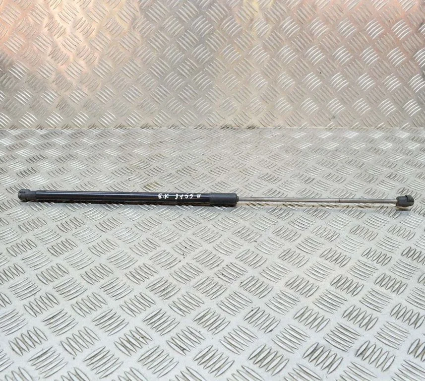 Tailgate/trunk strut/damper – Skoda Octavia Mk3 (5E) (2013-2019)