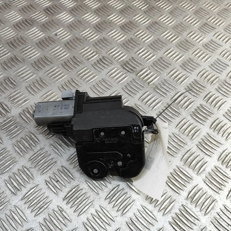 Tailgate/trunk/boot lock/catch/latch 95B827505B
