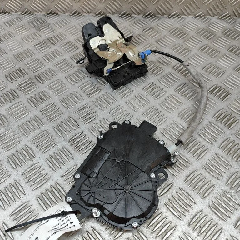 Tailgate/trunk/boot lock/catch/latch CPLA442A66AE