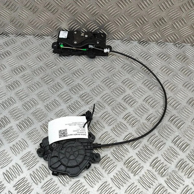 Tailgate/trunk/boot lock/catch/latch 7954137