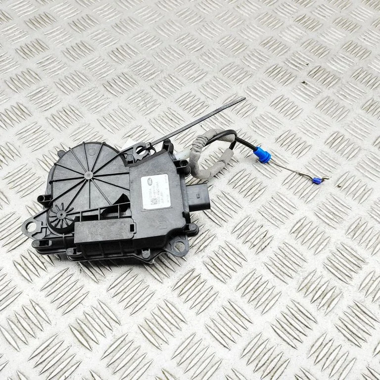 Tagaluugi sulgemismootor K8D2404C10AA