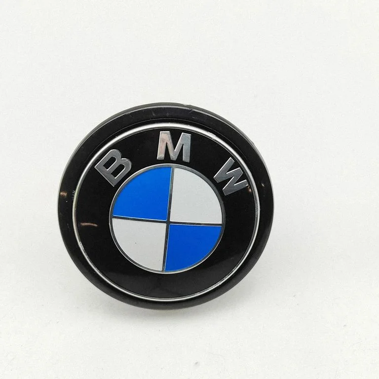 Klamka zewnętrzna klapy bagażnika – BMW Seria 6 F12 F13 (2010-2018)