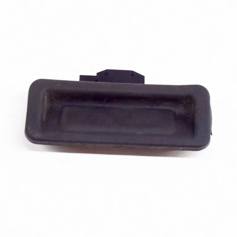 Aizmugurējā vāka atvēršanas rokturītis (ārējais) 7497538