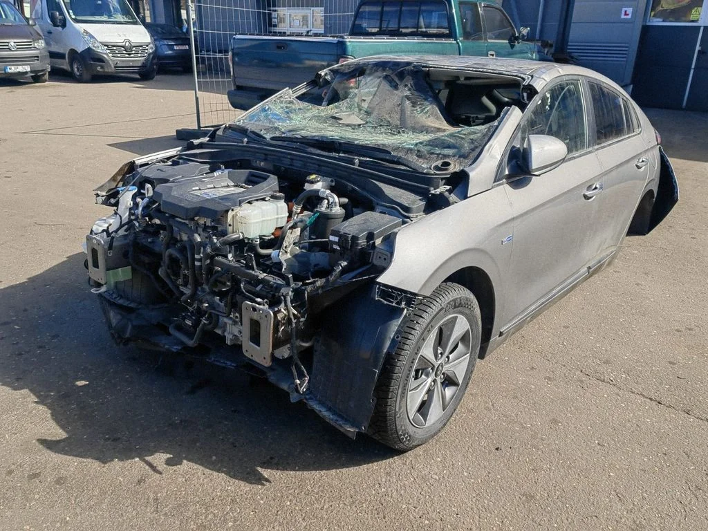 Hyundai Ioniq