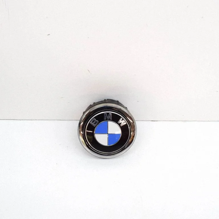 Aizmugurējā vāka atvēršanas rokturītis (ārējais) – BMW 1. sērija F20 F21 (2011-2019)