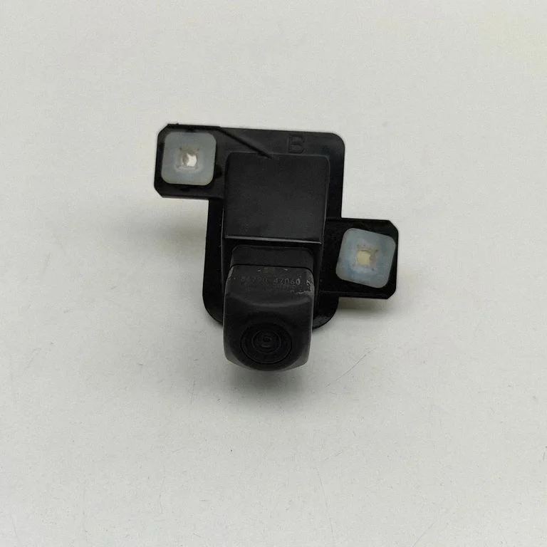 Atpakaļgaitas kamera 8679047060