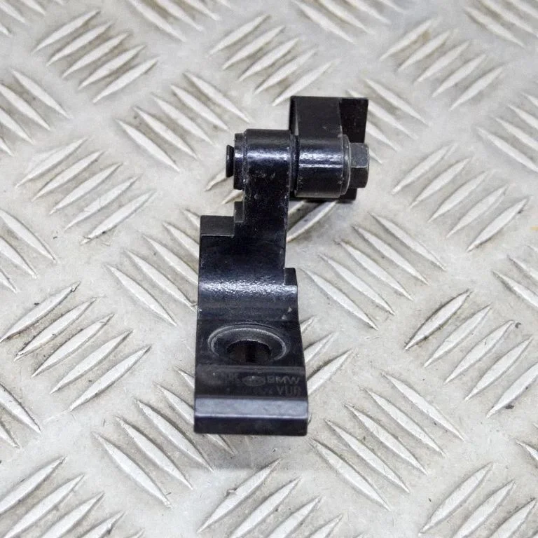 Esiukse ülemine hing A046574 – BMW i3 (2013-)