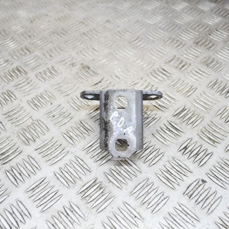 Front door upper hinge – Saab 9-3 Ver2 (2003-2007), right