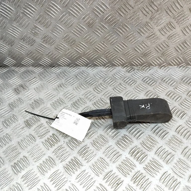 Esiukse avamispiiraja 4G0837249