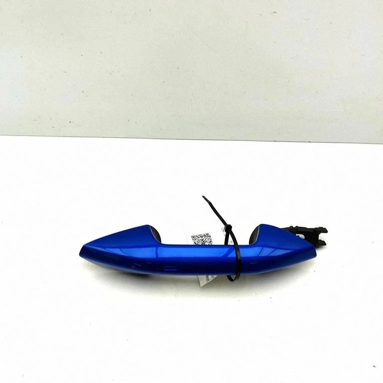 Esiukse välimine käepide 8Y0839239A