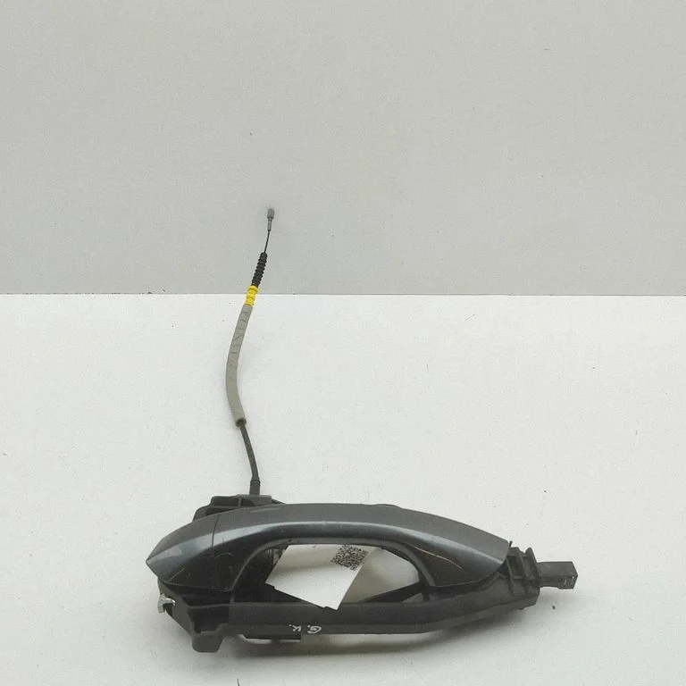Front door exterior handle – rear left