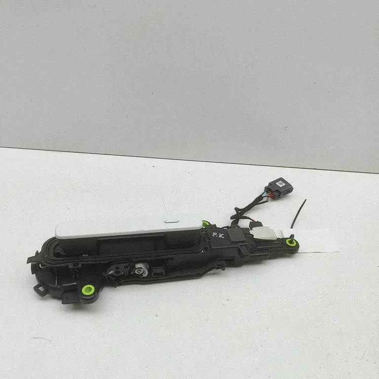 Front door exterior handle K8D222401AG