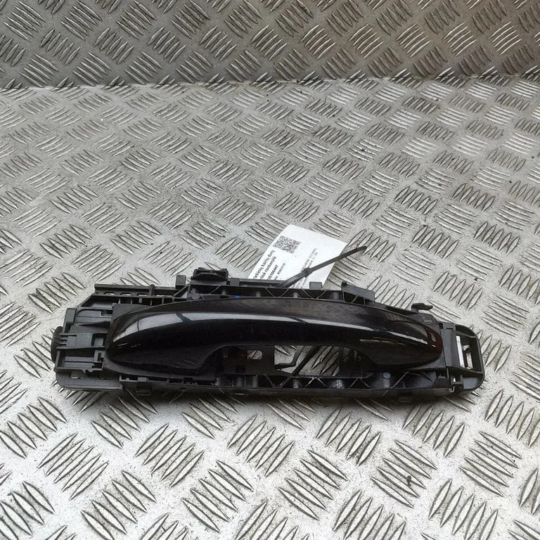 Esiukse välimine käepide A0997601702