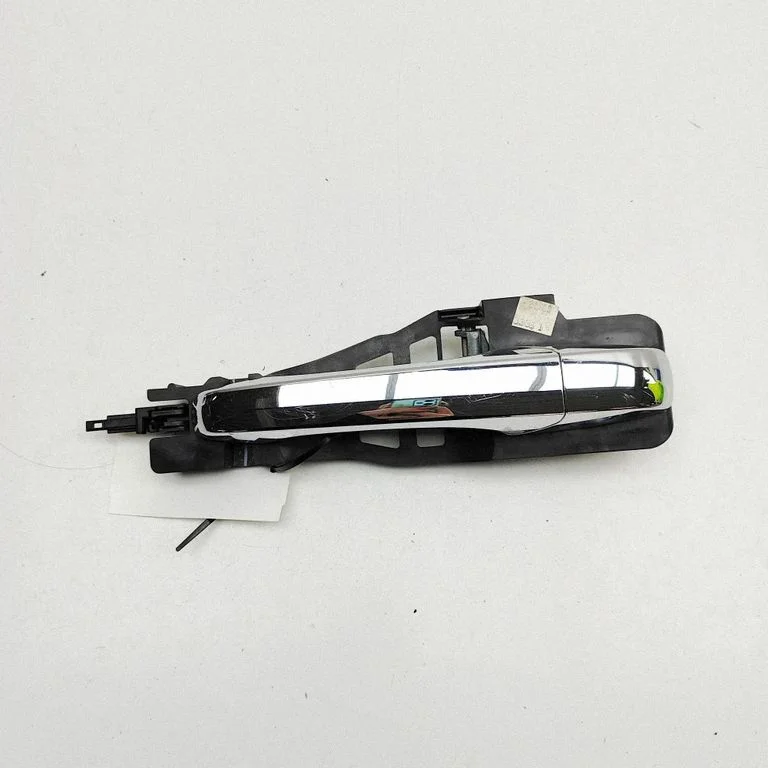 Front door exterior handle – Jeep Grand Cherokee (2010-2021)