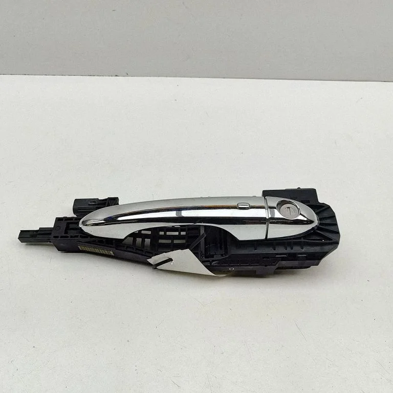 Front door exterior handle 670272681