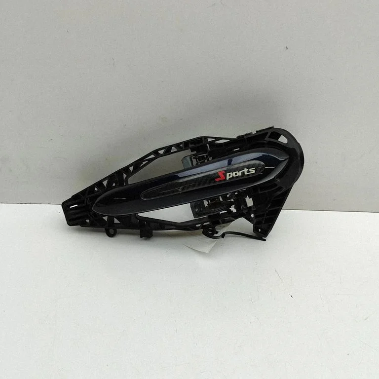 Esiukse välimine käepide – BMW X7 G07 (2018-)