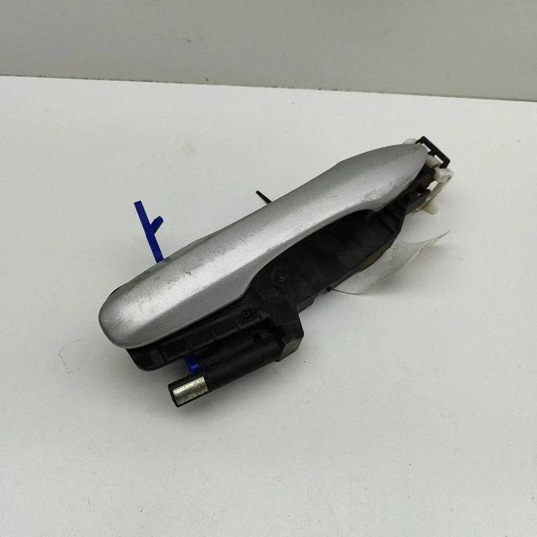 Esiukse välimine käepide 6921147020B0