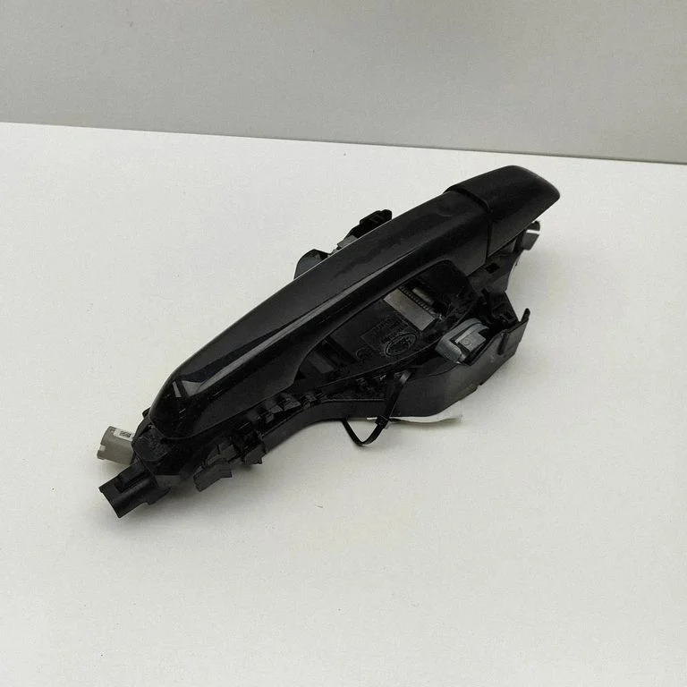 Front door exterior handle BJ32224N02
