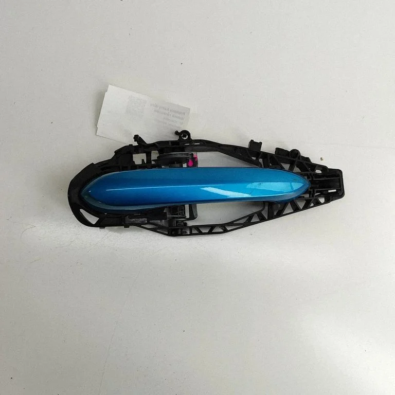 Esiukse välimine käepide – BMW 2-seeria F44 (2019-2024)