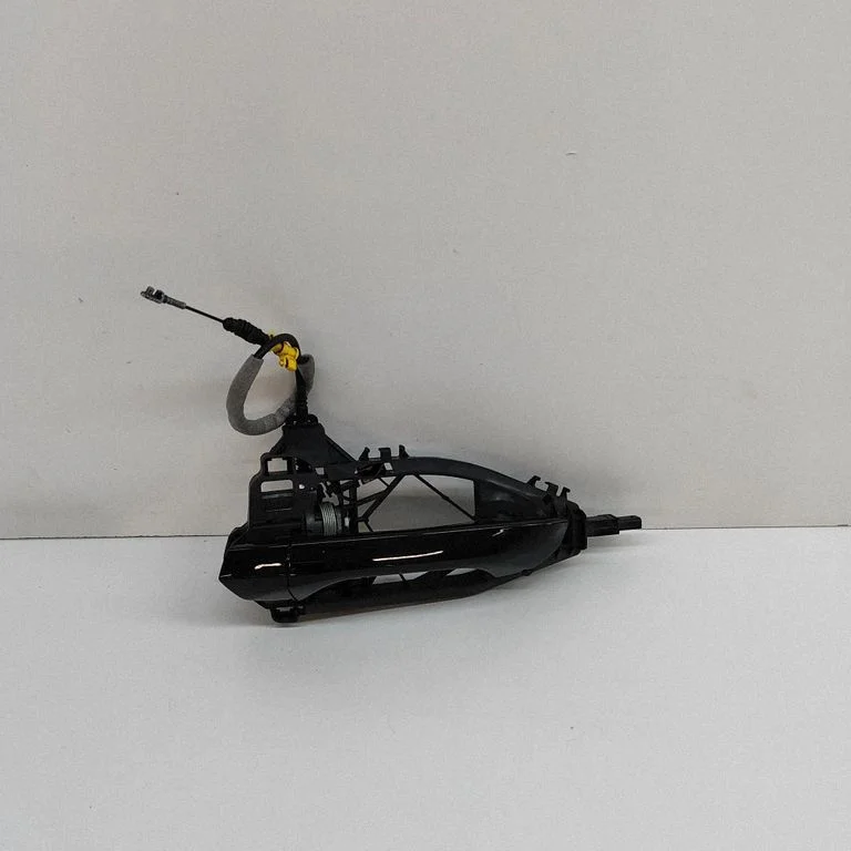 Ārējais atvēršanas rokturis 4M8837205B
