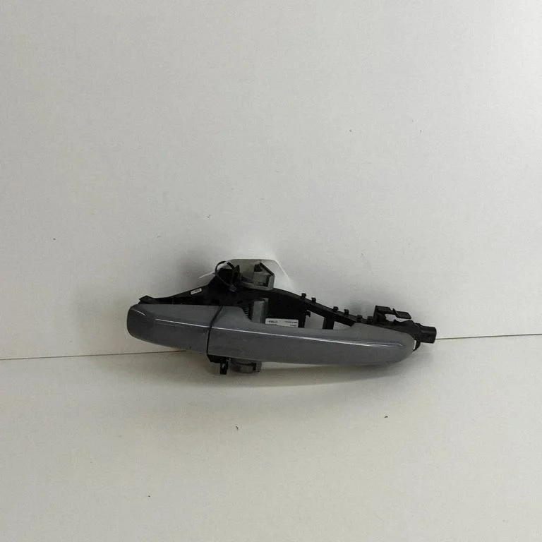 Front door exterior handle – Land Rover Range Rover Evoque L538 (2011-2018)