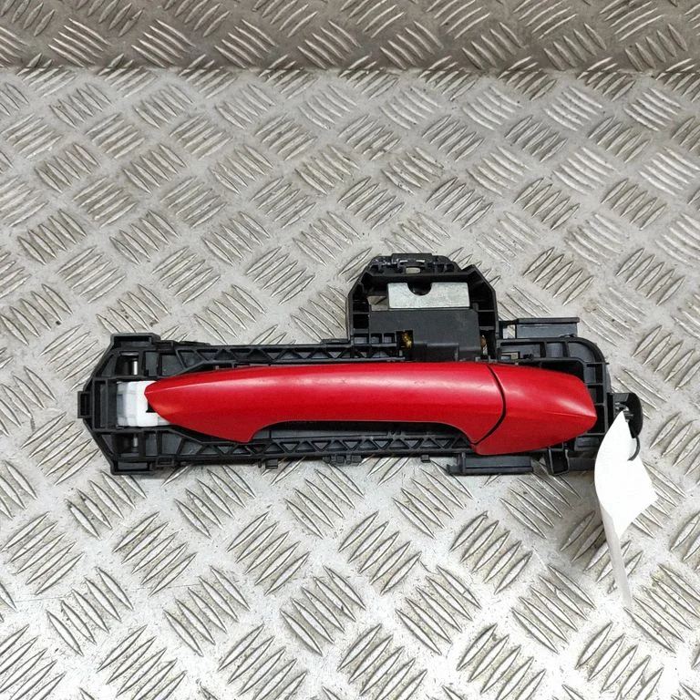 Front door exterior handle – Mercedes-Benz CLA-Class C117 X117 W117 (2013-2019)