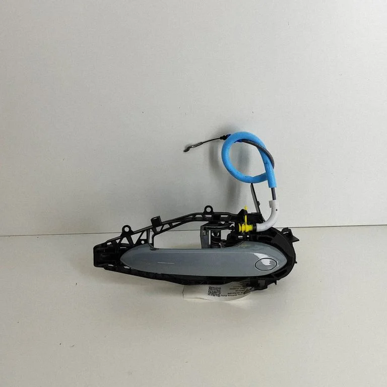 Esiukse välimine käepide – BMW X7 G07 (2018-)