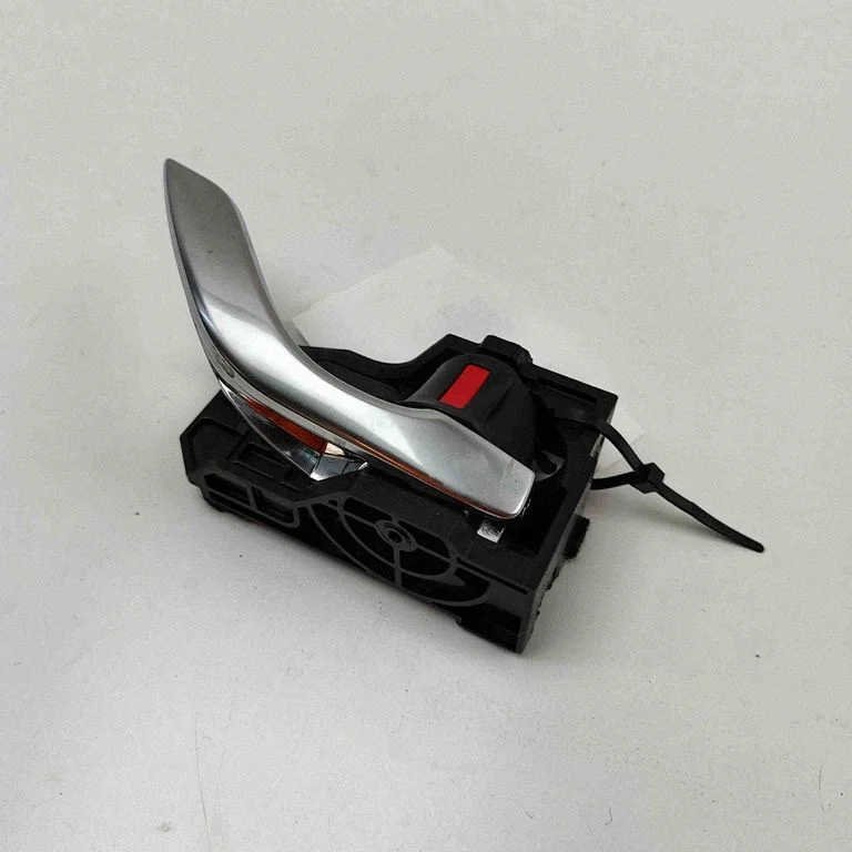 Front door interior handle KD5358330E