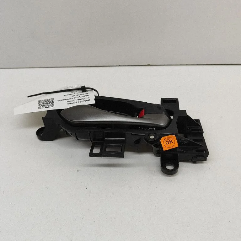 Front door interior handle 72120TGGA01ZA