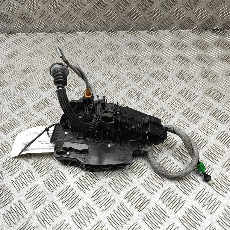 Front door lock A0997201601