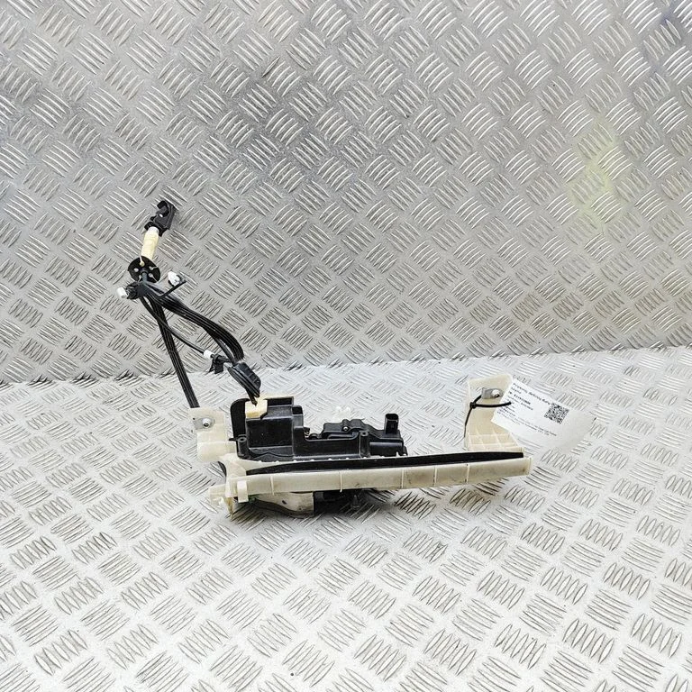 Front door lock FL3415219A64DAA