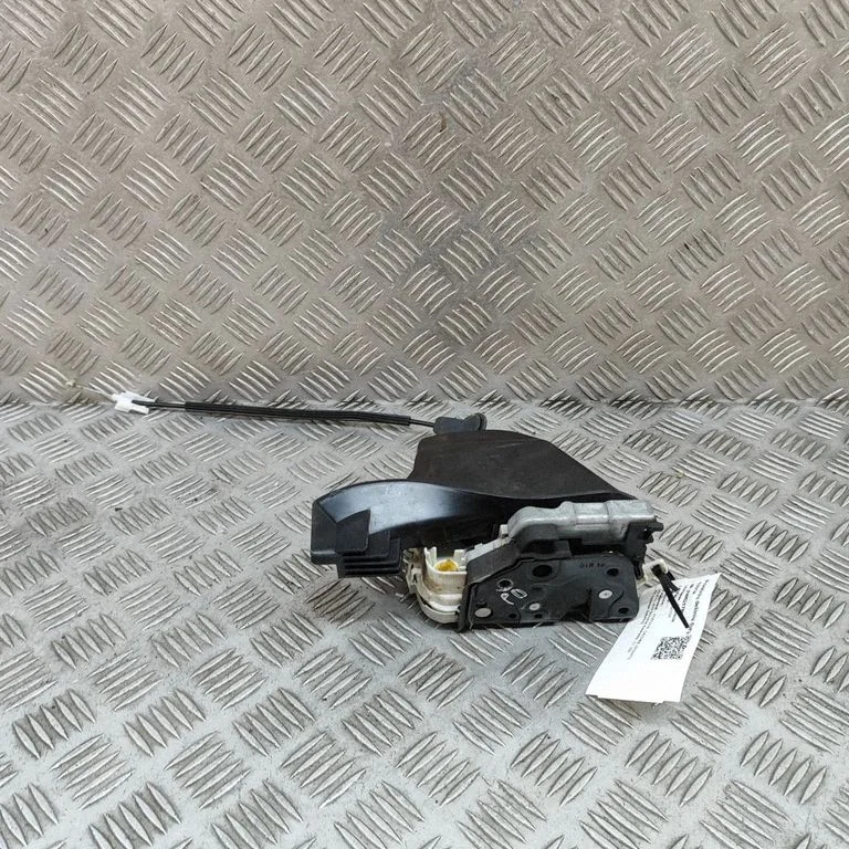 Front door lock – Porsche Cayenne (9Y0 9Y3) (2018-)