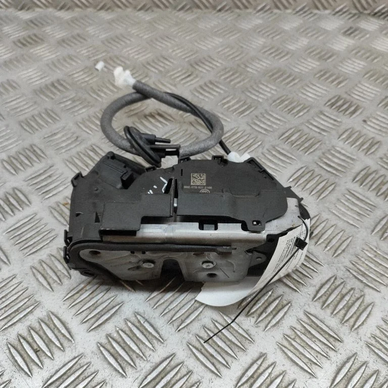 Esiukse lukk 5TB837016E
