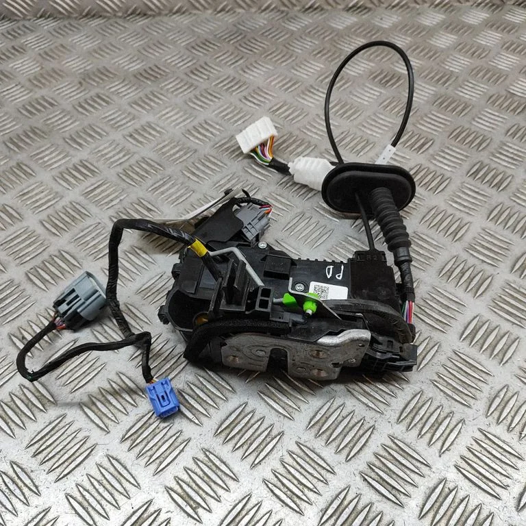 Esiukse lukk 81320CU510 – Genesis GV60 (2021-)