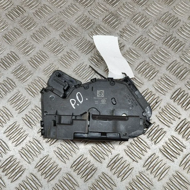Zamek drzwi przednich 5TB837016A