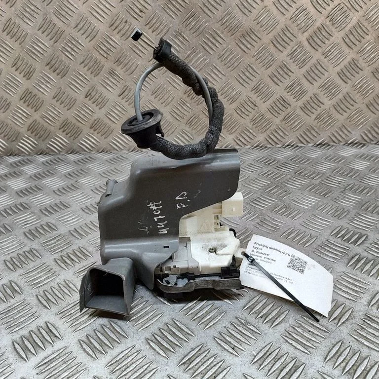 Front door lock – Audi A5 (2016-2024)