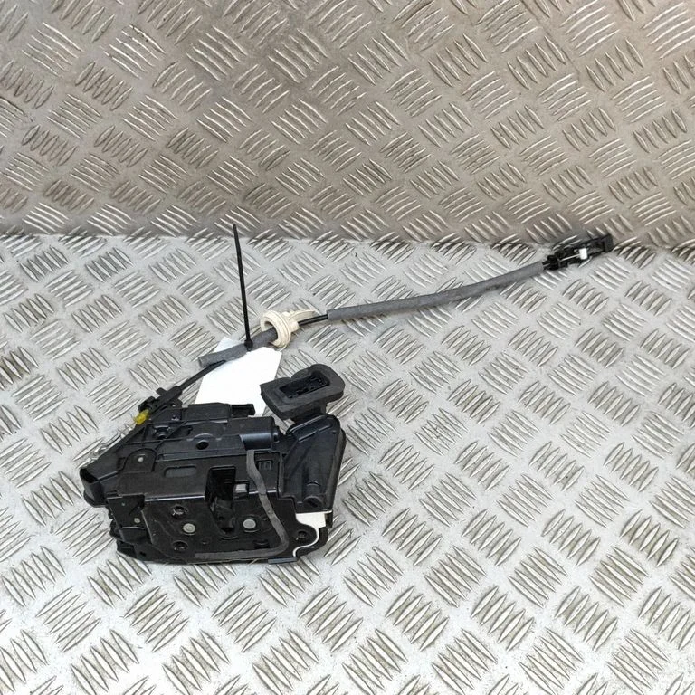 Front door lock – Volkswagen e-Golf (2014-)