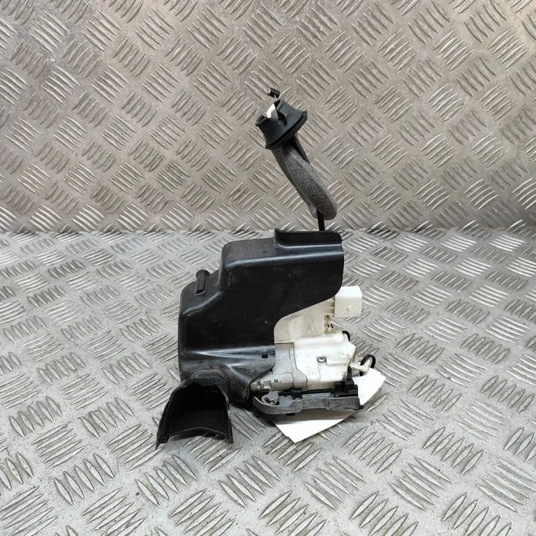 Front door lock – Audi A3 S3 8V (2013-2019)