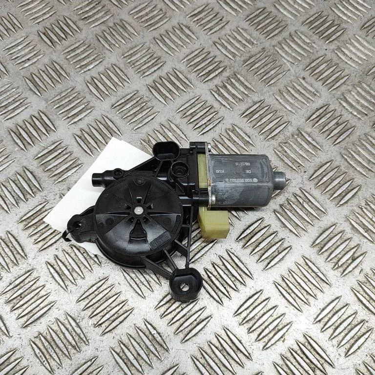 Front door window regulator motor 0130822716