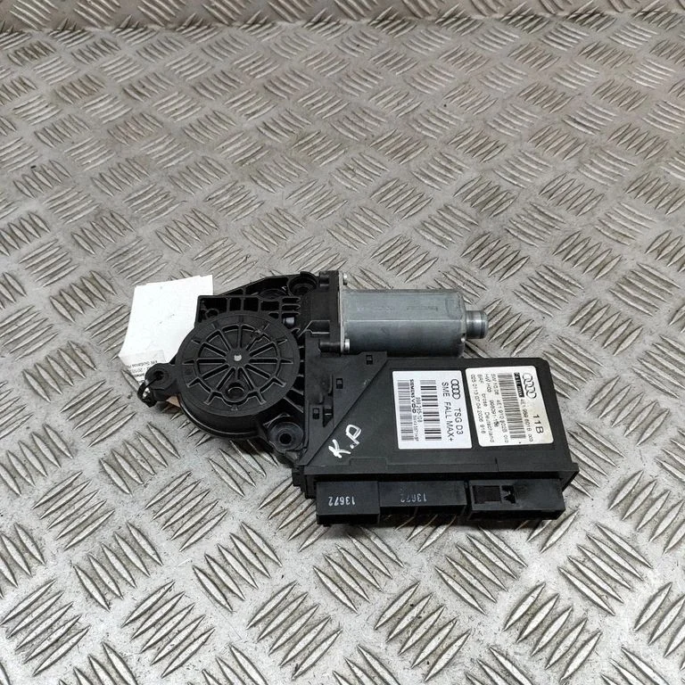 Front door window regulator motor 4E1910802B – Audi A8 S8 D3 4E (2002-2009)