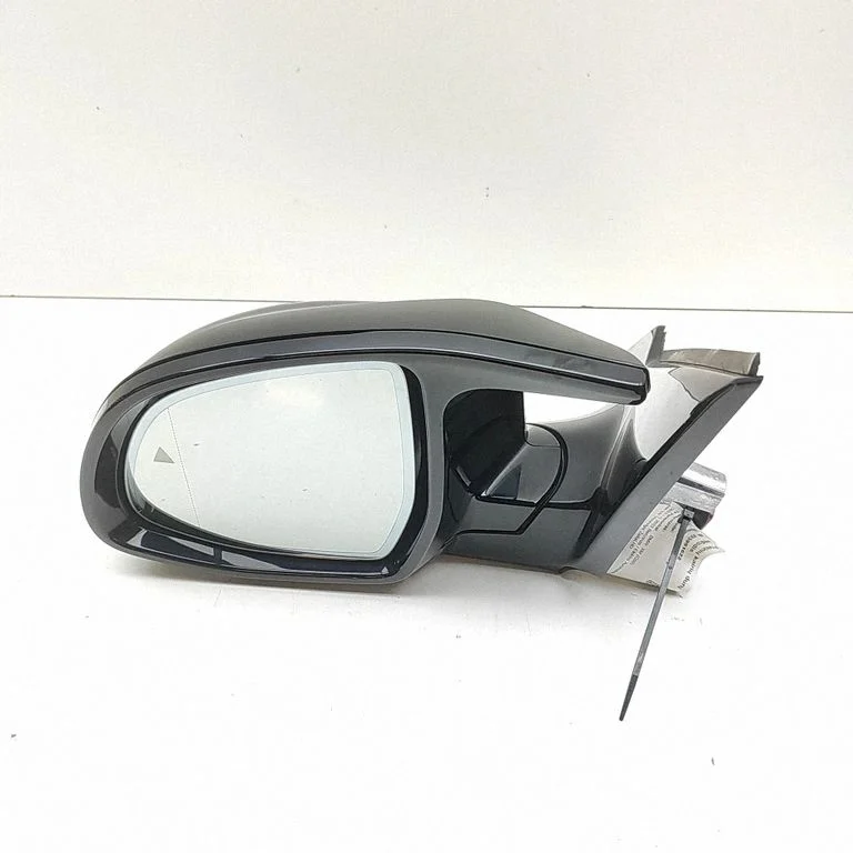 Esiukse elektriline välispeegel 5A45B31