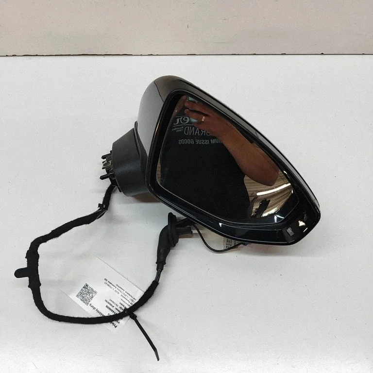 Lusterko elektryczne 4J3857410K