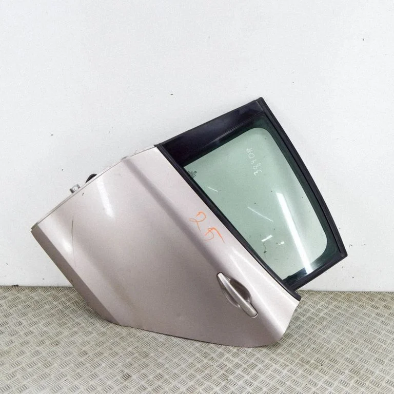 Rear door 9802969780