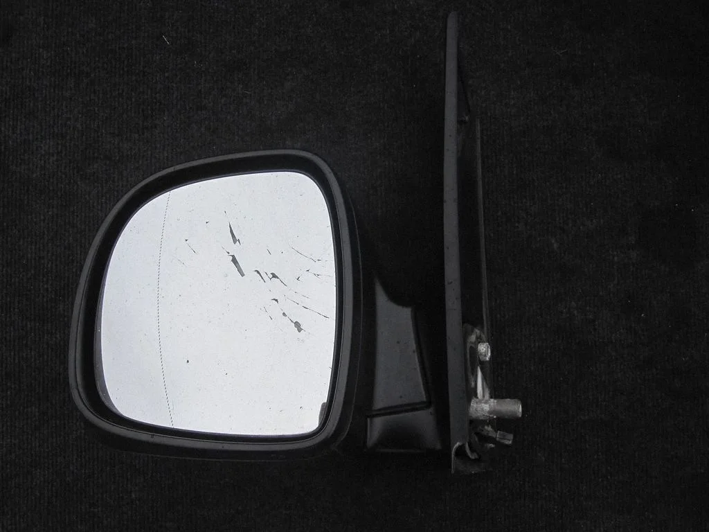 Front door electric wing mirror – Mercedes-Benz Vito Viano W639 (2003-2014)