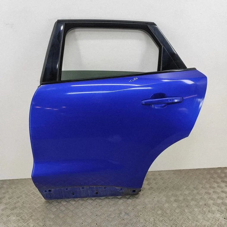 Aizmugurējās durvis HK8324631AA