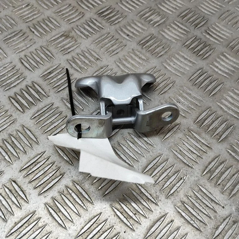 Zawias górny drzwi tylnych – Hyundai Ioniq (2016-)