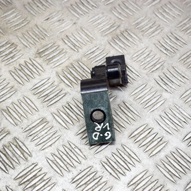 Tagaukse ülemine hing 7266718 – BMW i3 (2013-)