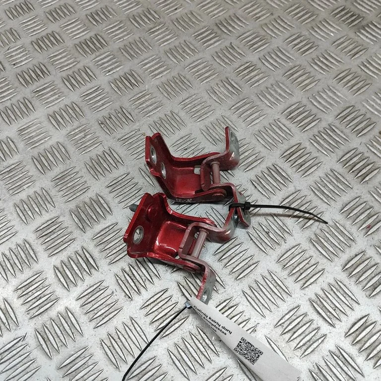 Tagaukse hingede komplekt KD5373240A