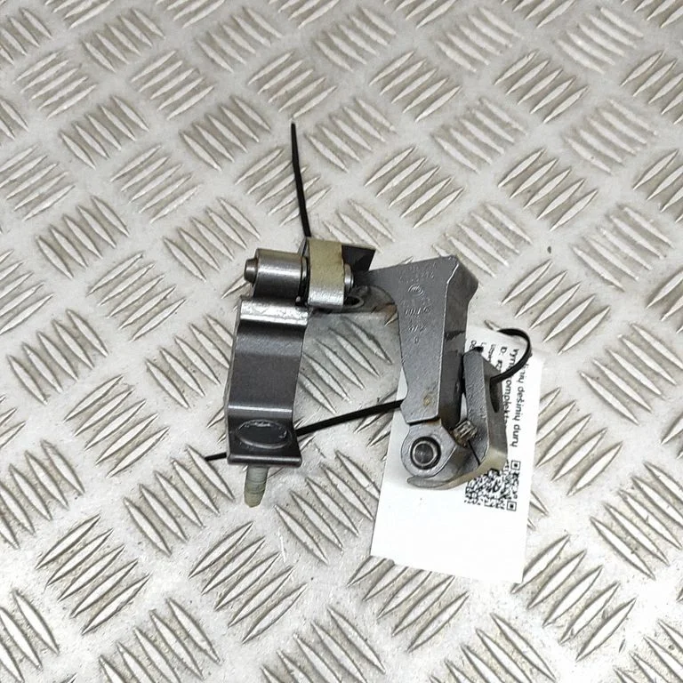 Tagaukse hingede komplekt 80A831404A